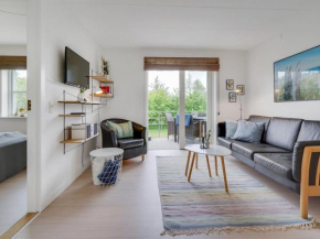 Apartment Sipi - 100m from the sea by Interhome Hals